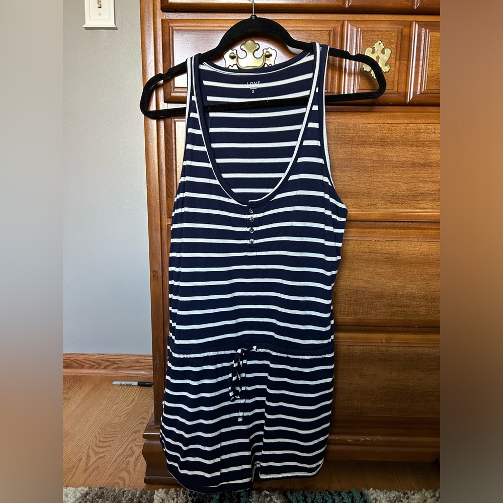 Gap navy and white romper